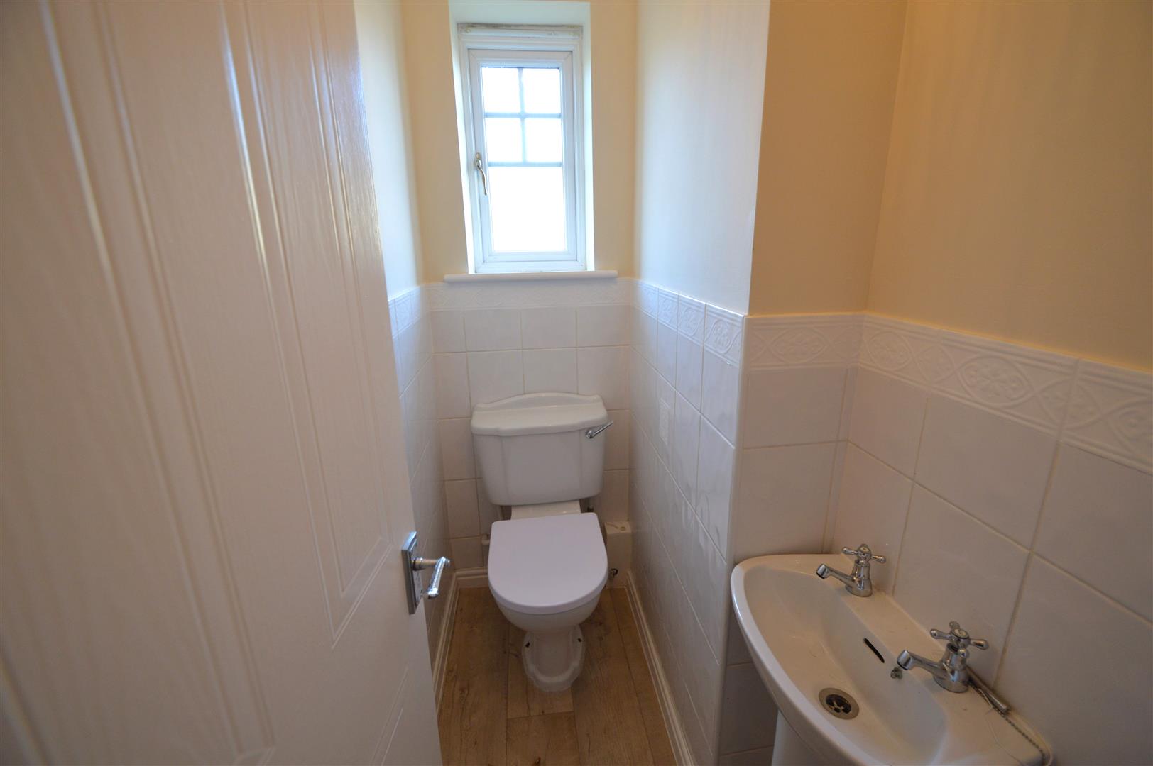 9 Badgers Brook Close, Ystradowen, Cowbridge, CF71 7TY